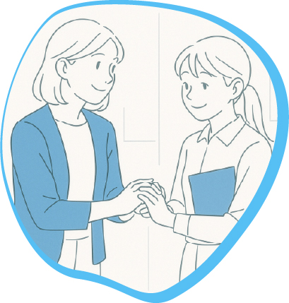 担当者と利用者がそっと手をつなぐ画像